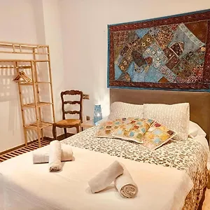 Apartamento Casa Siglo Xviii Con Patio En Centro De Con Parking Opcional, Granada